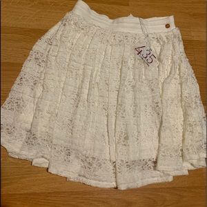 Brand New Matilda Jane 435 Lace Skirt